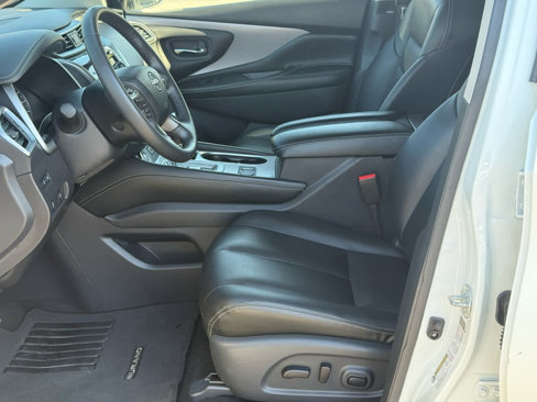 Used 2023 Nissan Murano SV image 11