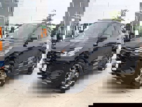 Used 2024 Ford Escape ST-Line image 1