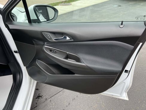 Used 2018 Chevrolet Cruze LS image 19
