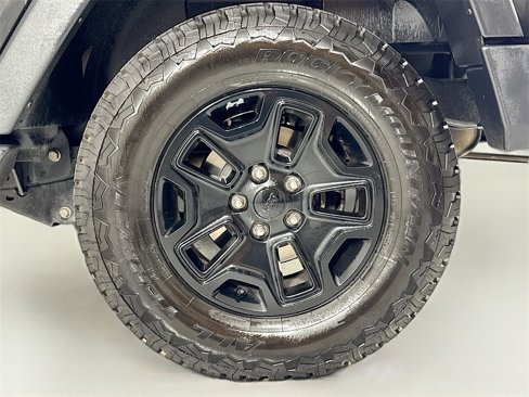 Used 2014 Jeep Wrangler Sport image 11