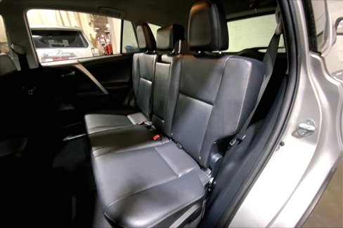 Used 2015 Toyota RAV4 Limited image 20