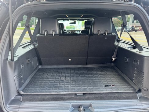 Used 2015 Ford Expedition EL Platinum image 16