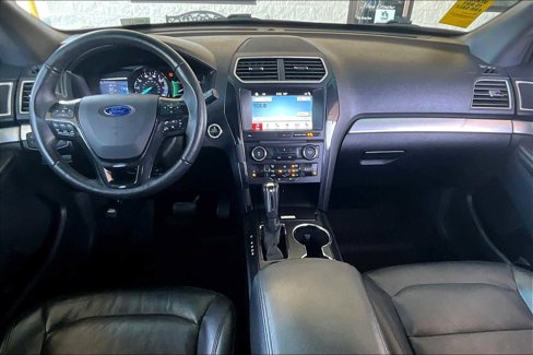 Used 2017 Ford Explorer XLT w/ Equipment Group 202A image 14