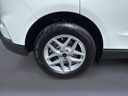 Certified 2024 Ford Edge SEL image 7