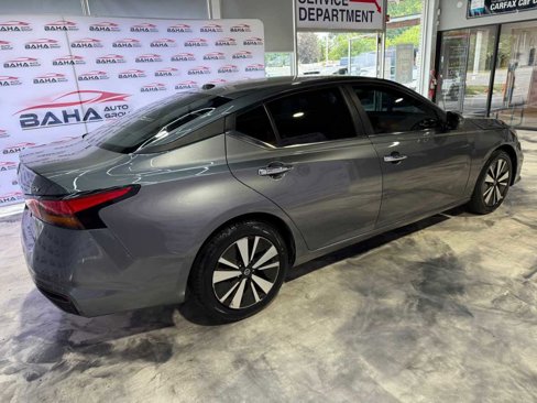 Used 2021 Nissan Altima 2.5 SV image 4