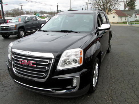 Used 2017 GMC Terrain SLE w/ Technology Package image 7