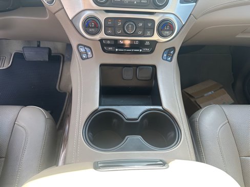 Used 2018 GMC Yukon SLT w/ Premium Edition image 40