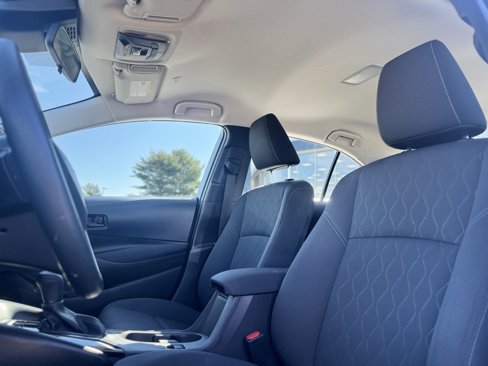 Used 2024 Toyota Corolla LE image 17