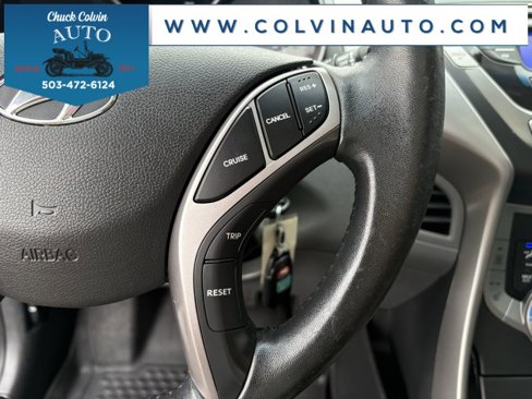 Used 2013 Hyundai Elantra Limited image 16