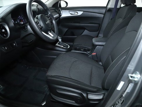 Used 2024 Kia Forte LXS image 18