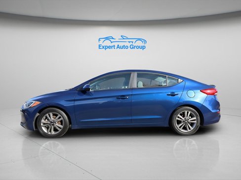 Used 2018 Hyundai Elantra SEL image 2