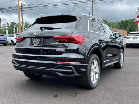 New 2025 Audi Q3 2.0T Premium image 3