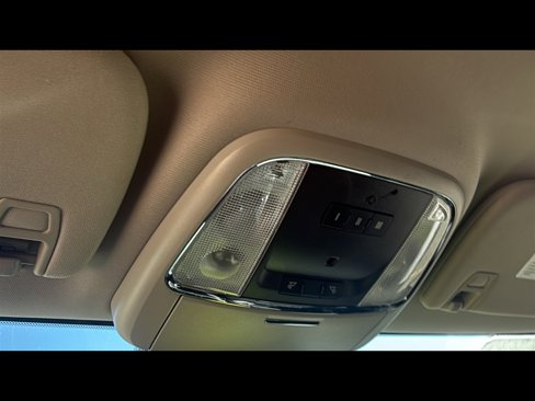 Used 2017 Dodge Durango GT image 17