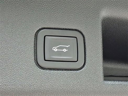 Used 2020 Chevrolet Equinox LT image 32