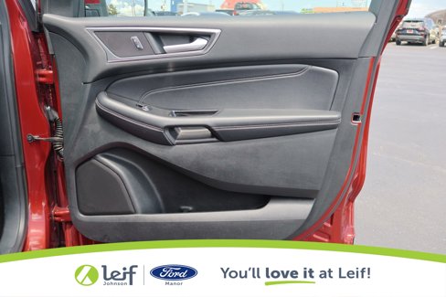 Used 2018 Ford Edge Titanium w/ Equipment Group 302A image 32