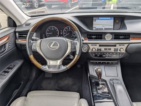 Used 2015 Lexus ES 350 image 14