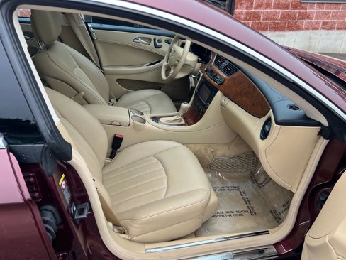 Used 2007 Mercedes-Benz CLS 550 image 14