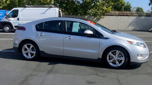 Used 2012 Chevrolet Volt Premium w/ Premium Trim Package image 10