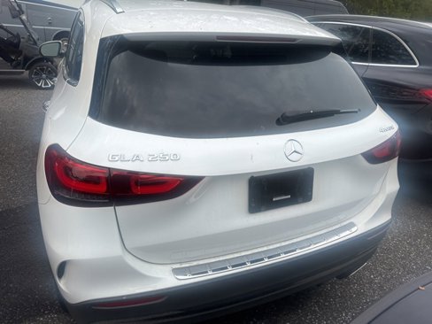 Certified 2022 Mercedes-Benz GLA 250 4MATIC image 5