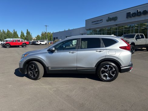 Used 2018 Honda CR-V Touring image 3