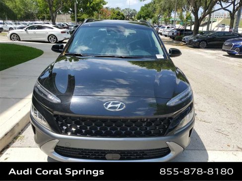 Used 2022 Hyundai Kona Limited image 3