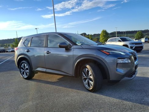 Used 2023 Nissan Rogue SV image 20