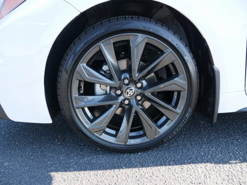 Used 2025 Toyota Corolla SE image 14