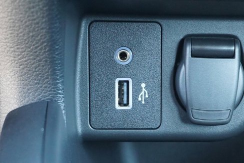 New 2025 Nissan Versa S image 15