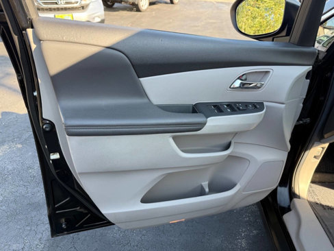 Used 2014 Honda Odyssey EX image 56
