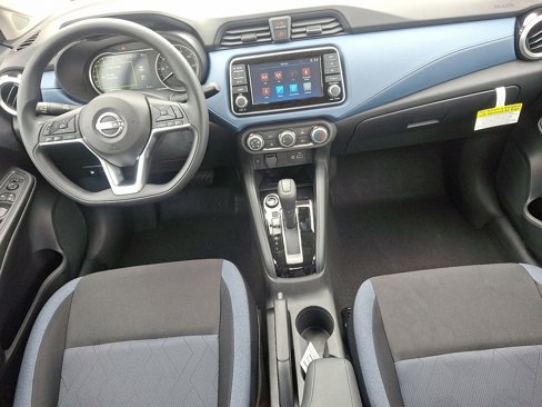 New 2025 Nissan Versa SV w/ Trunk Package image 10