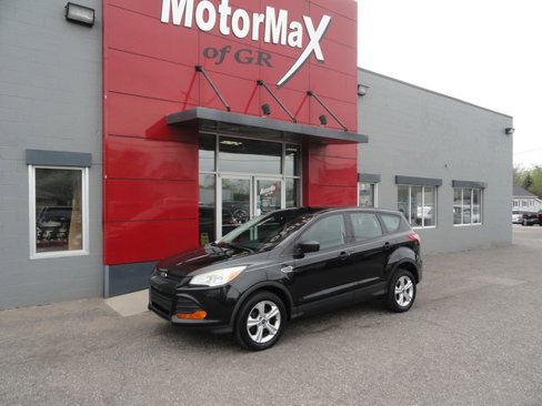 Used 2013 Ford Escape S image 1