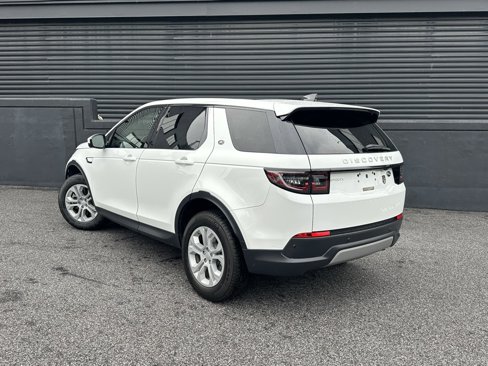 Used 2021 Land Rover Discovery Sport S image 3