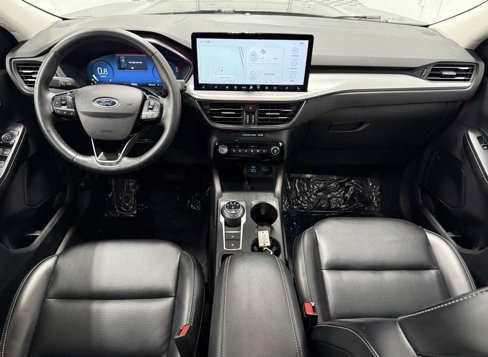 Used 2023 Ford Escape Platinum image 12
