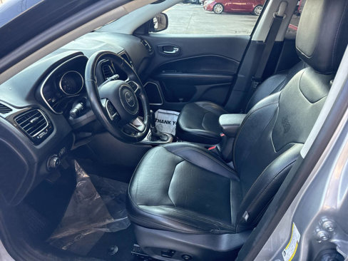 Used 2020 Jeep Compass Limited image 9