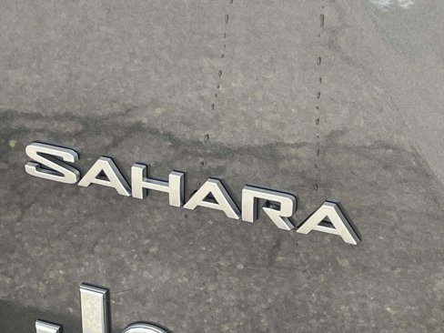 Used 2020 Jeep Wrangler Unlimited Sahara image 7