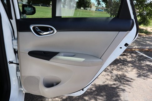 Used 2016 Nissan Sentra SV image 25