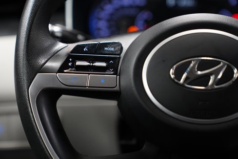 Used 2022 Hyundai Tucson SE image 19