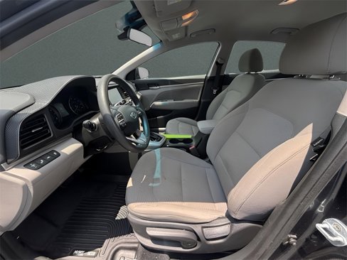 Used 2020 Hyundai Elantra SEL image 10