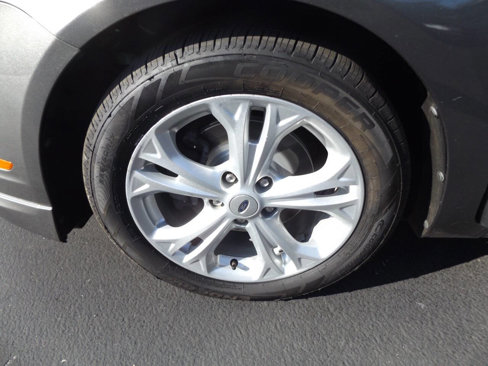 Used 2012 Ford Fusion SE image 28