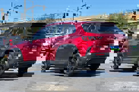 Used 2023 MAZDA CX-50 2.5 S w/ Preferred Plus Pkg image 6