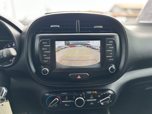Used 2021 Kia Soul LX image 24