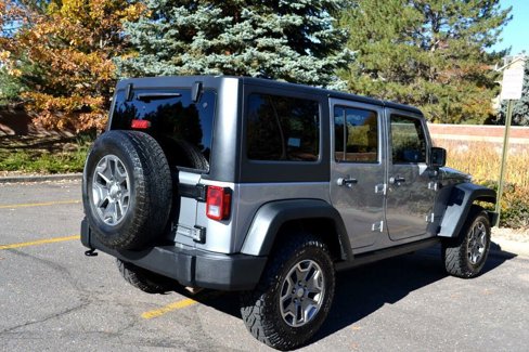 Used 2015 Jeep Wrangler Unlimited Rubicon w/ Dual Top Group image 10