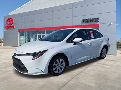 New 2025 Toyota Corolla LE image 8