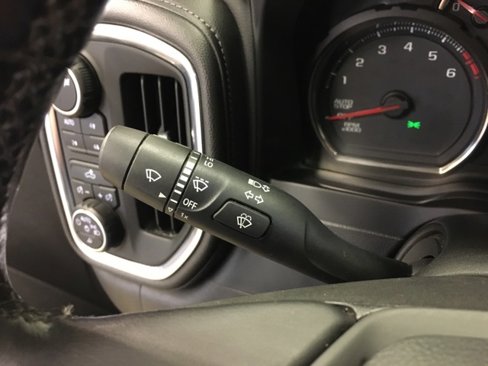 Used 2019 Chevrolet Silverado 1500 LT w/ All-Star Edition image 34