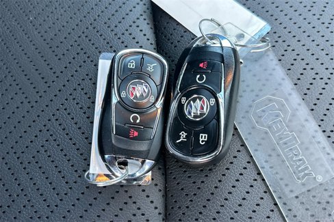 Used 2021 Buick Encore GX Essence w/ Advanced Technology Package image 13