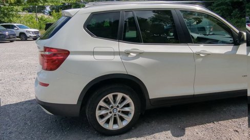 Used 2017 BMW X3 xDrive28i image 7