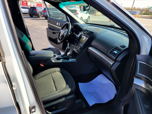 Used 2019 Ford Explorer XLT w/ Equipment Group 201A image 17