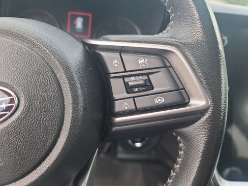 Used 2023 Subaru Outback Premium image 19