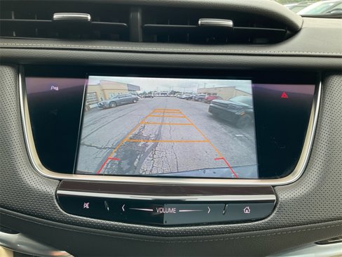 Used 2017 Cadillac XT5 FWD image 22