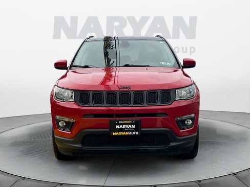 Used 2021 Jeep Compass Latitude image 3